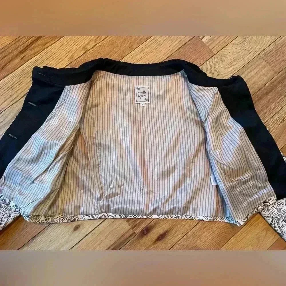 Nanette Lepore Black/Off White Paisley Embroidered Crop Jacket Women’s Size 12 - Picture 7 of 14